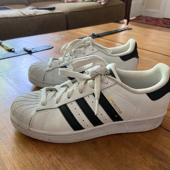 adidas superstar gym